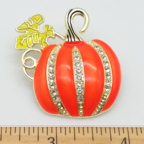 Brooch Pumpkin Rhinestone Pin Halloween Thanksgiving Fall Autum Stylish Glam Fun - Picture 3 of 7